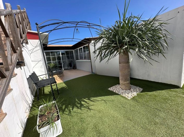 Image No.3-3 Bed Villa for sale