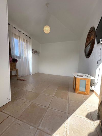 Image No.33-3 Bed Villa for sale