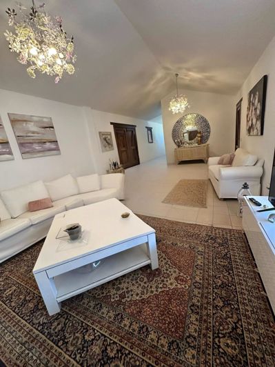Image No.41-3 Bed Villa for sale