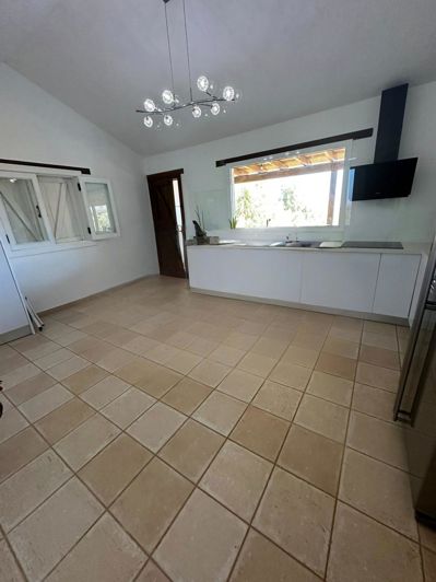 Image No.49-3 Bed Villa for sale