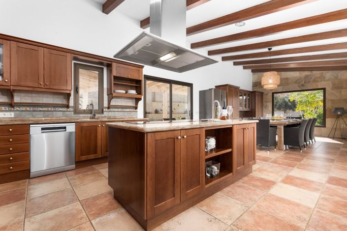 Image No.30-5 Bed Villa for sale