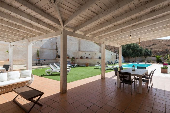 Image No.37-5 Bed Villa for sale