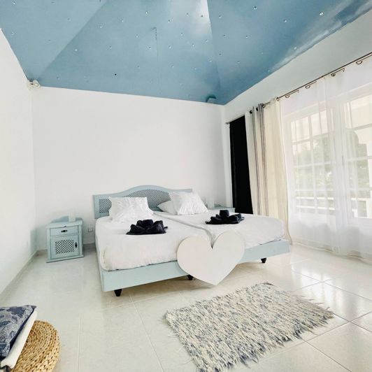 Image No.31-8 Bed Villa for sale