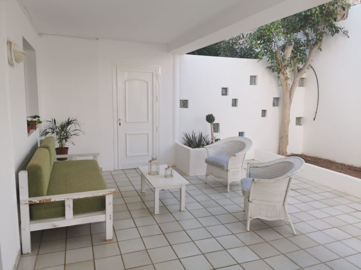 Image No.35-8 Bed Villa for sale