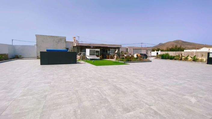 Image No.25-3 Bed Villa for sale