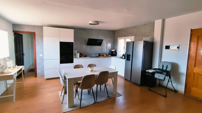 Image No.7-3 Bed Villa for sale
