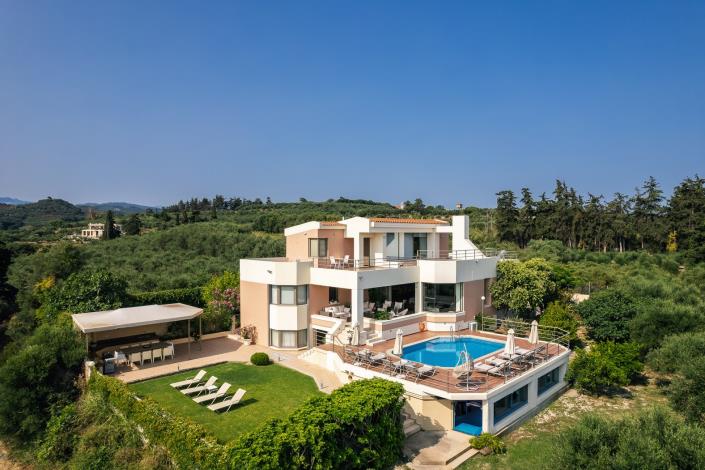 Image No.1-6 Bed Villa / Detached for sale