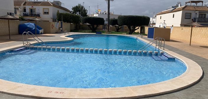 Image No.1-Appartement de 2 chambres à vendre à Torrevieja
