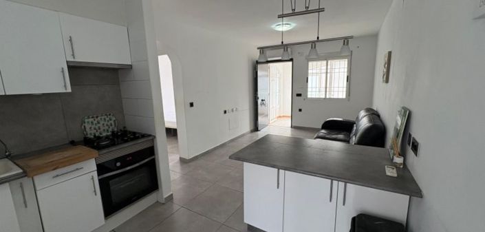 Image No.1-Bungalow de 2 chambres à vendre à Torrevieja