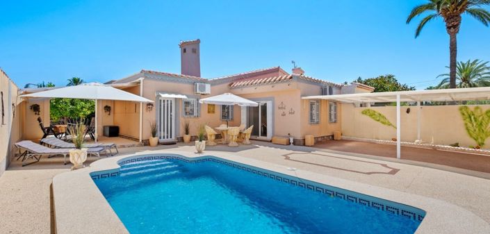 Image No.1-3 Bed Villa for sale
