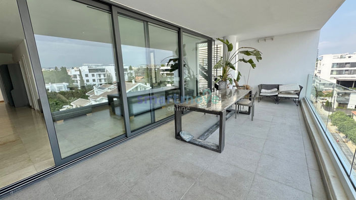 Image No.20-3 Bed Apartment for sale