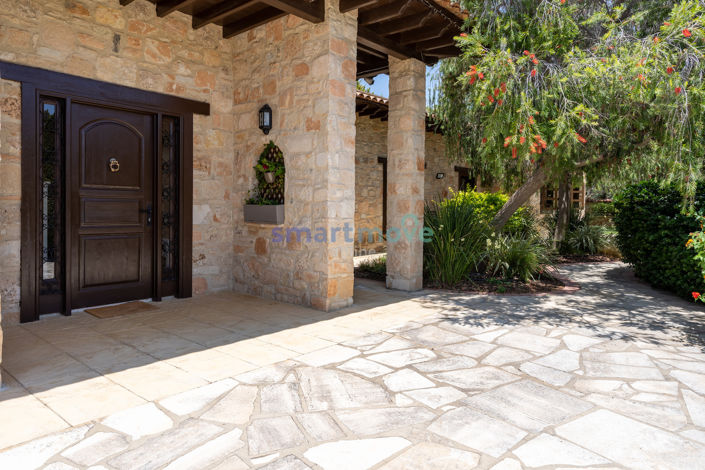 Image No.22-8 Bed Villa for sale