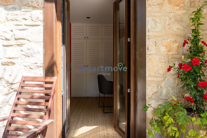 Image No.41-8 Bed Villa for sale