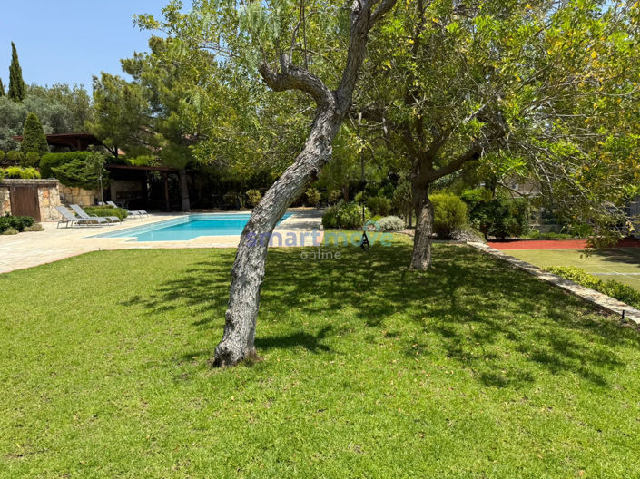 Image No.46-8 Bed Villa for sale