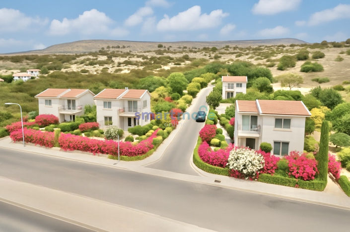 Image No.1-3 Bed Villa for sale