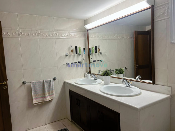 Image No.14-5 Bed Villa for sale