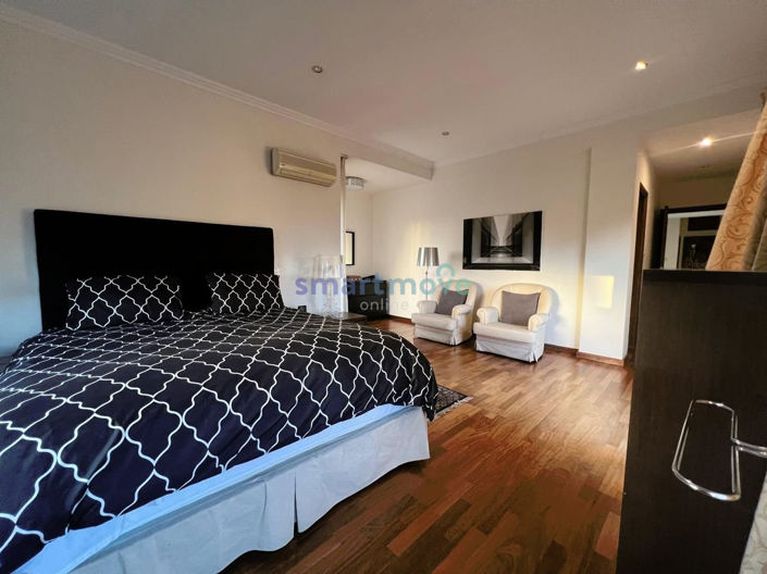 Image No.21-5 Bed Villa for sale