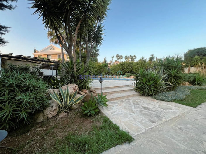 Image No.25-5 Bed Villa for sale