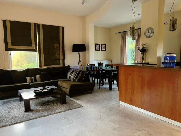 Image No.8-5 Bed Villa for sale