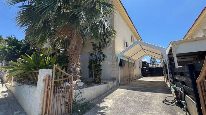 Image No.1-3 Bed Villa for sale