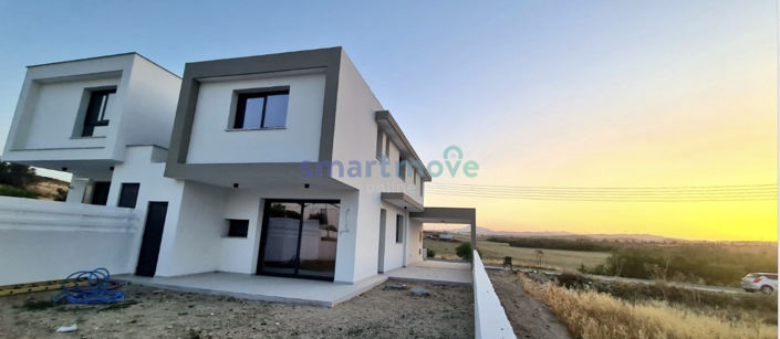 Image No.1-Villa de 3 chambres à vendre à Larnaca