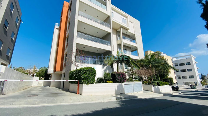 Image No.35-4 Bed Apartment for sale