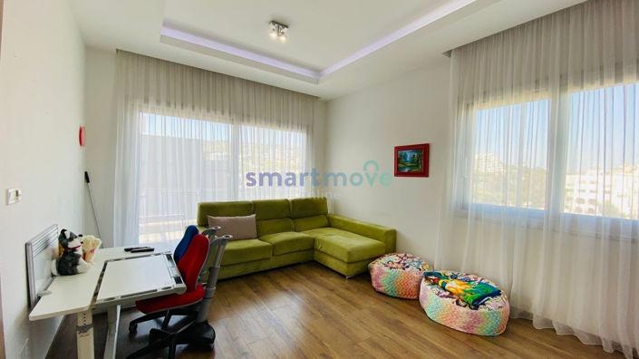 Image No.7-4 Bed Apartment for sale