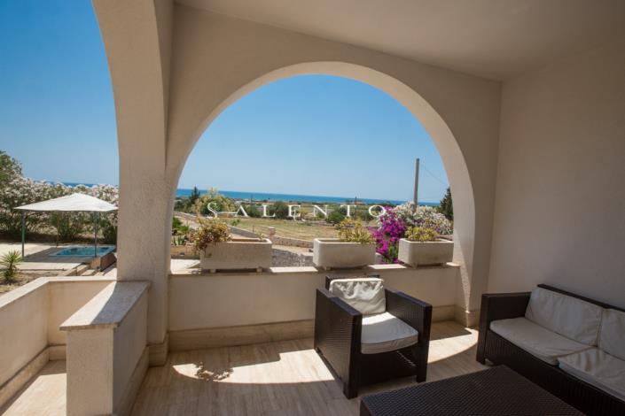 Image No.12-5 Bed Villa for sale