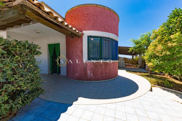 Image No.1-3 Bed House/Villa for sale
