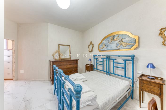 Image No.21-2 Bed House for sale