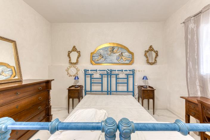 Image No.22-2 Bed House for sale