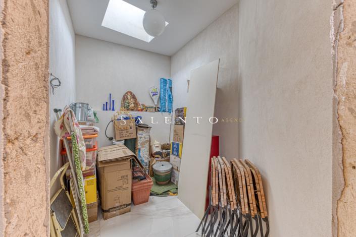 Image No.23-2 Bed House for sale