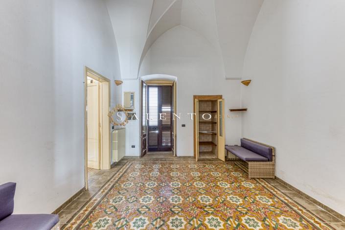 Image No.7-2 Bed House for sale