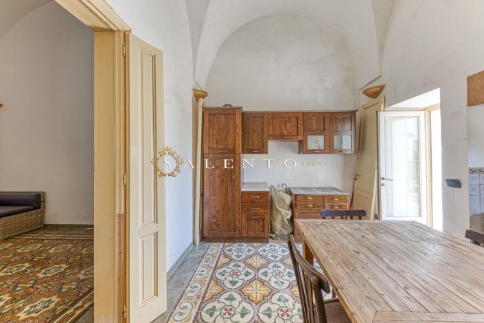 Image No.11-2 Bed House for sale