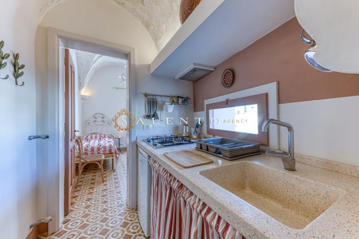 Image No.18-3 Bed House for sale