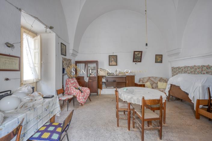 Image No.35-3 Bed House for sale