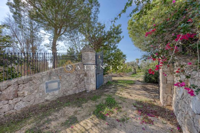 Image No.2-3 Bed Villa for sale