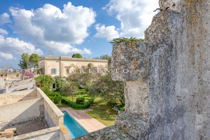 Image No.31-4 Bed House for sale