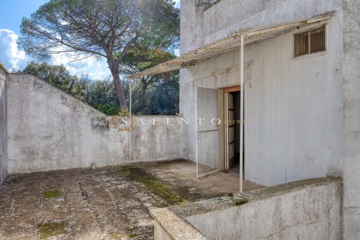 Image No.27-4 Bed House for sale