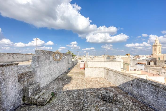 Image No.47-4 Bed House for sale