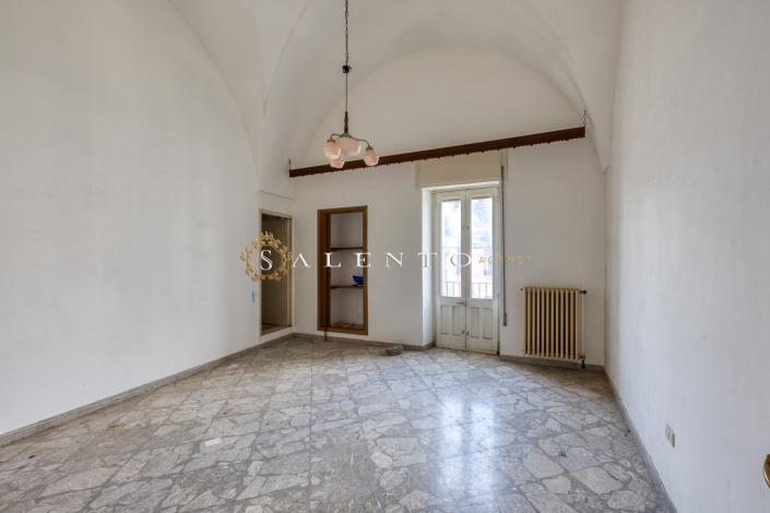 Image No.38-4 Bed House for sale