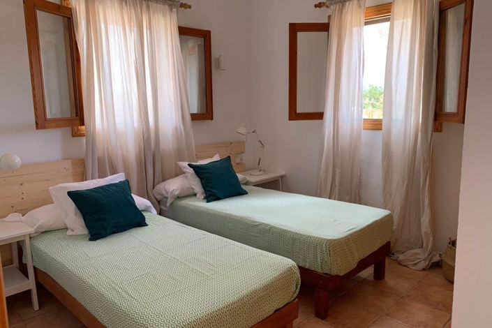 Image No.26-7 Bed Villa / Detached for sale