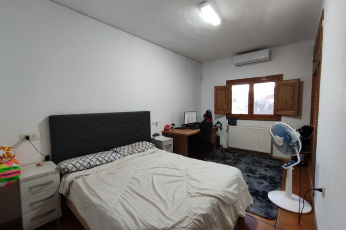 Image No.20-5 Bed Villa for sale