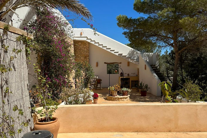 Image No.28-5 Bed Villa for sale