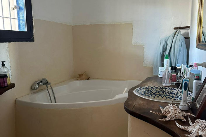 Image No.28-4 Bed Villa for sale