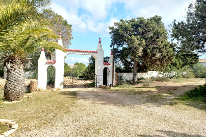 Image No.32-4 Bed Villa for sale