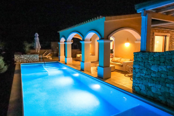 Image No.3-4 Bed Villa for sale