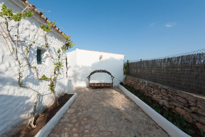 Image No.25-5 Bed Finca for sale