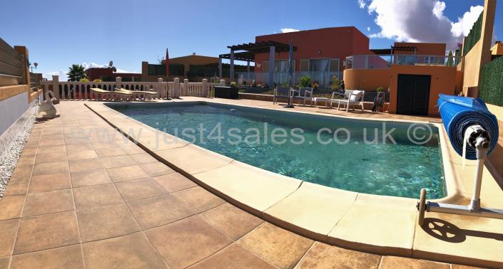 Image No.2-3 Bed Villa for sale