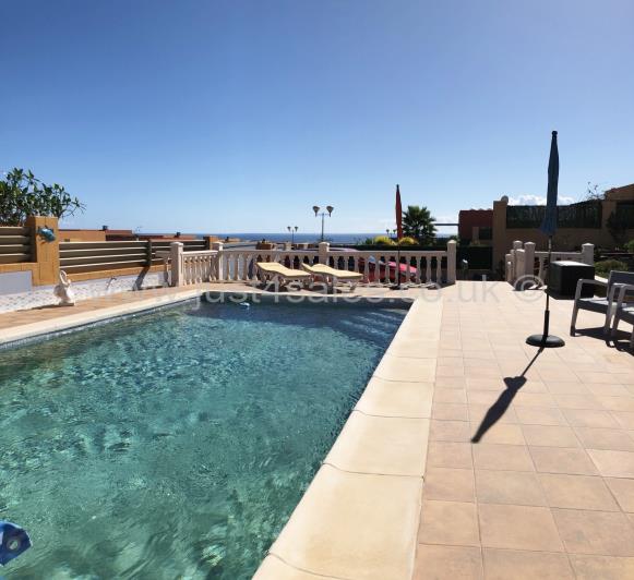 Image No.3-3 Bed Villa for sale